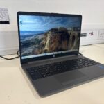 HP 250 G8 i5-1135G7 laptop 256GB SSD 16GB Ram 15.6″ Win 11 Pro